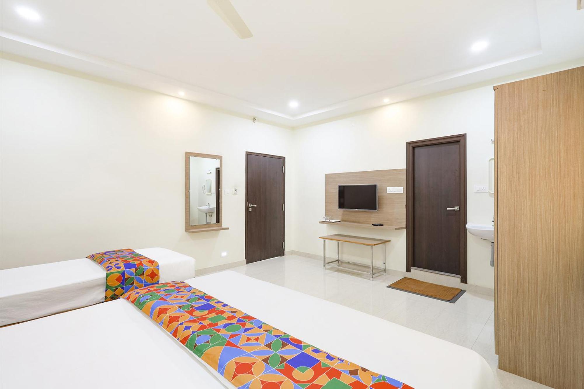 Fabhotel Karthikeya Residency - Tirupati Bus Stand - 900M Exterior photo